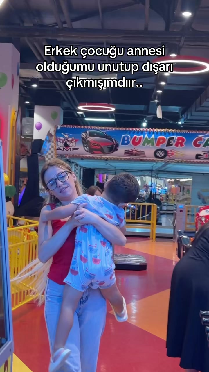 @Eylemceee