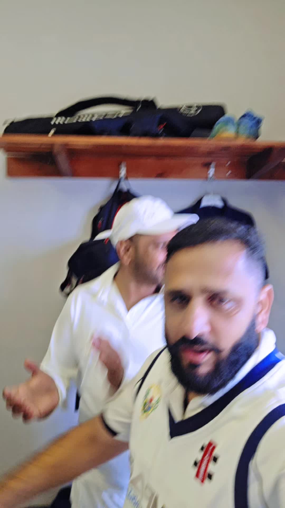 @SALEEM KIANI🇵🇰🏴