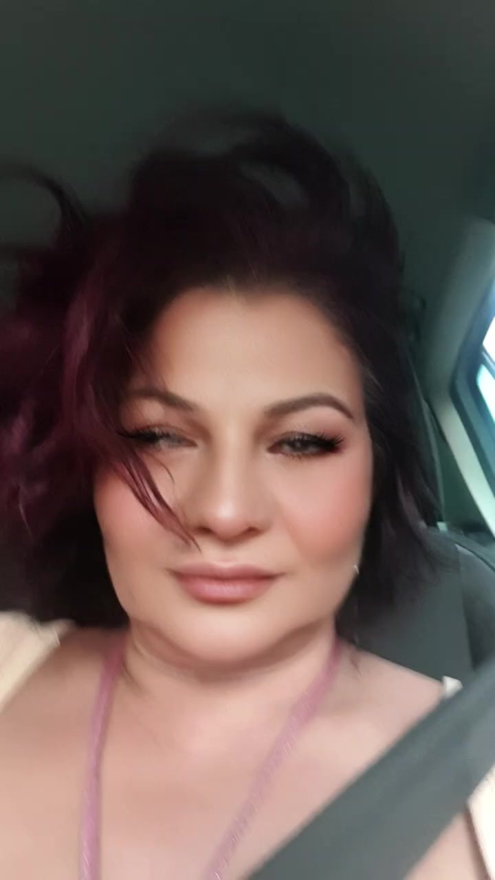@G&uuml;lay Mor