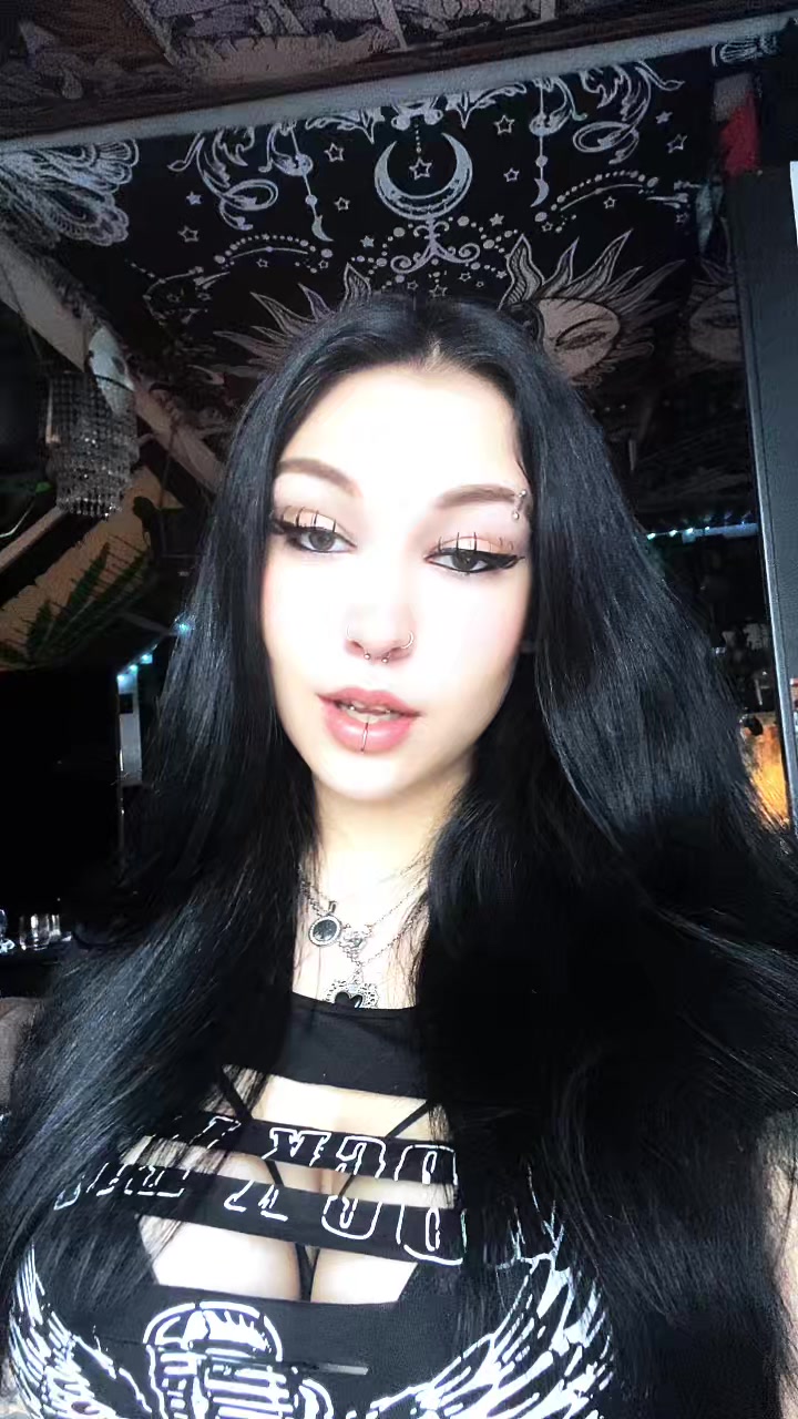 @silence.witch