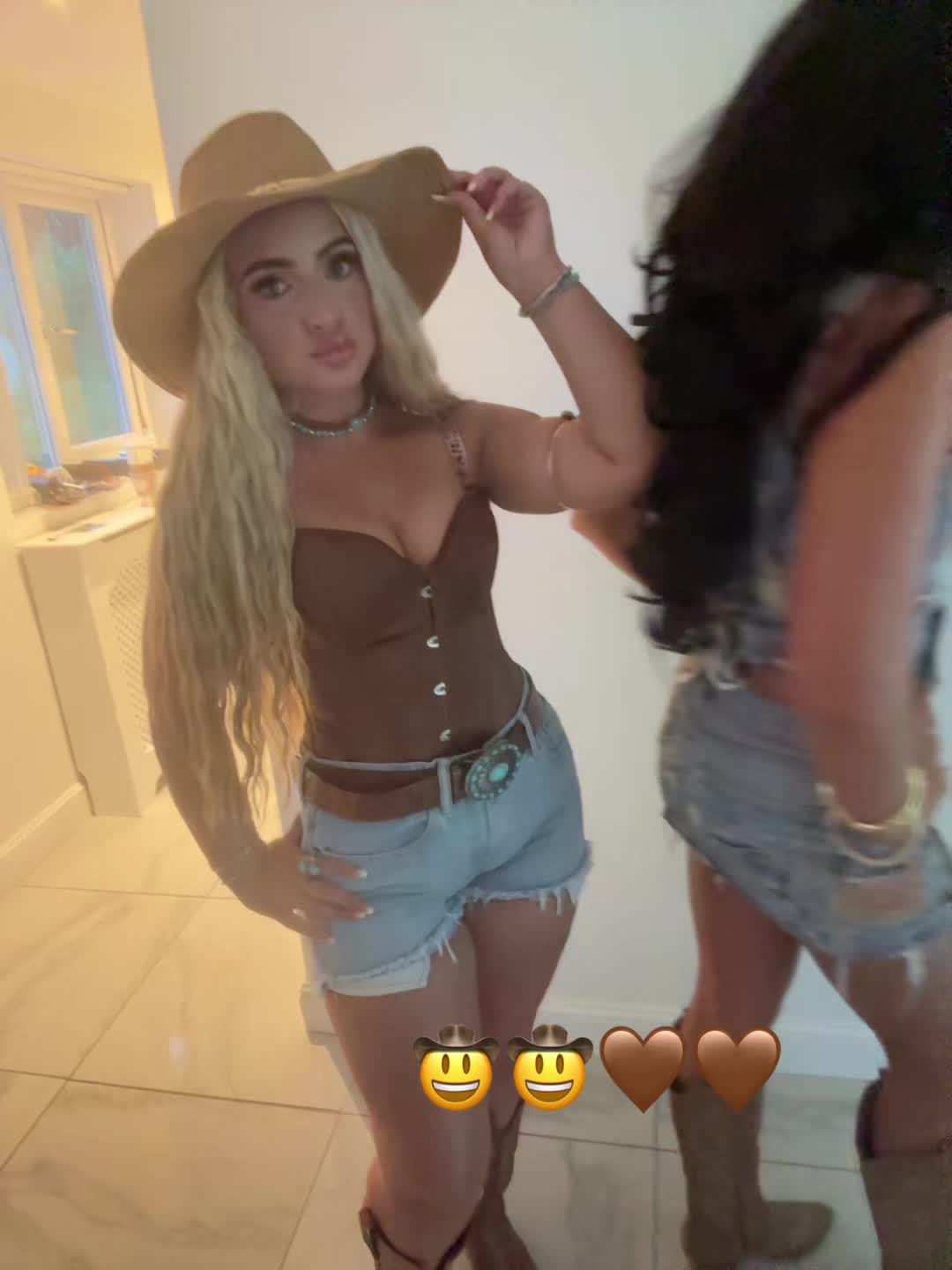 @tiannaobrien