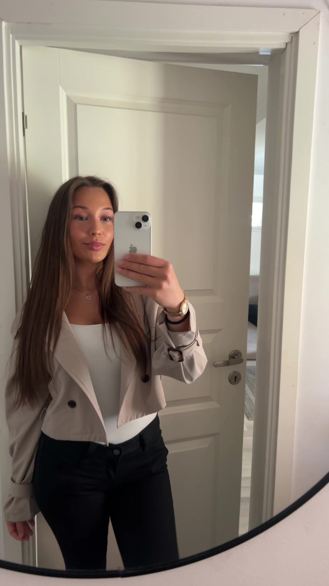 @Leona Binakaj🇦🇱