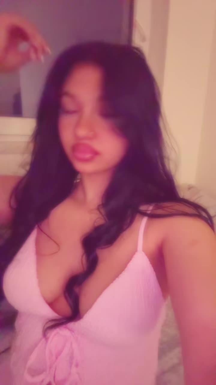 @__Lauriiss__