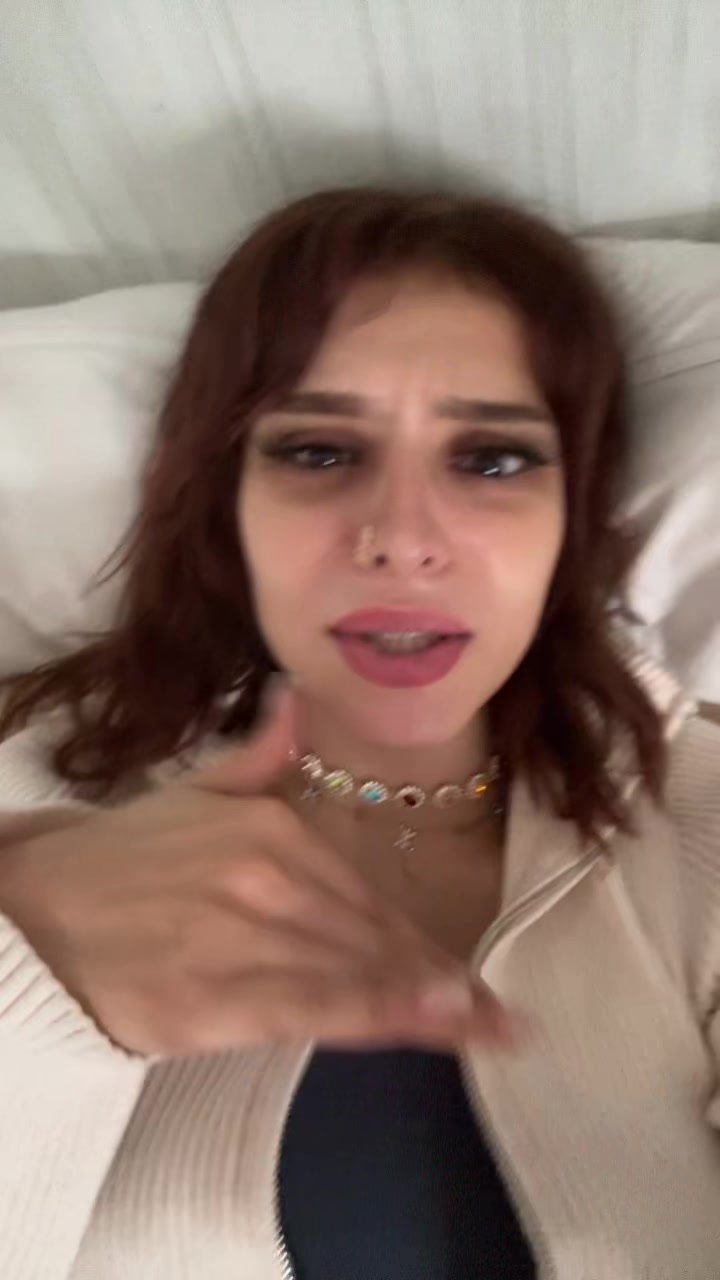 @_Ofasïabrunetäoffcïël_