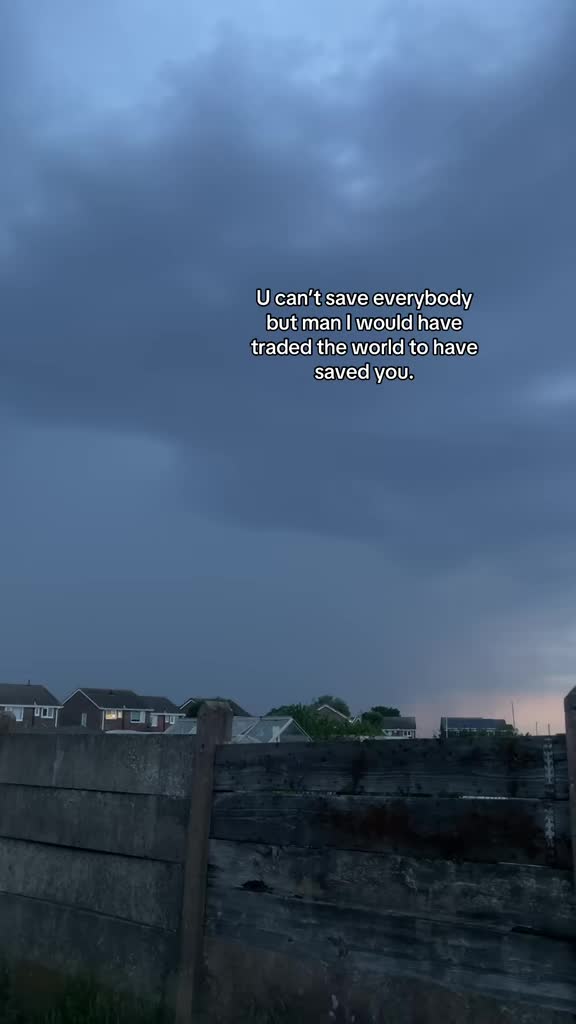 @𝓔𝓵𝓵𝓲𝓮☁️🥊💨