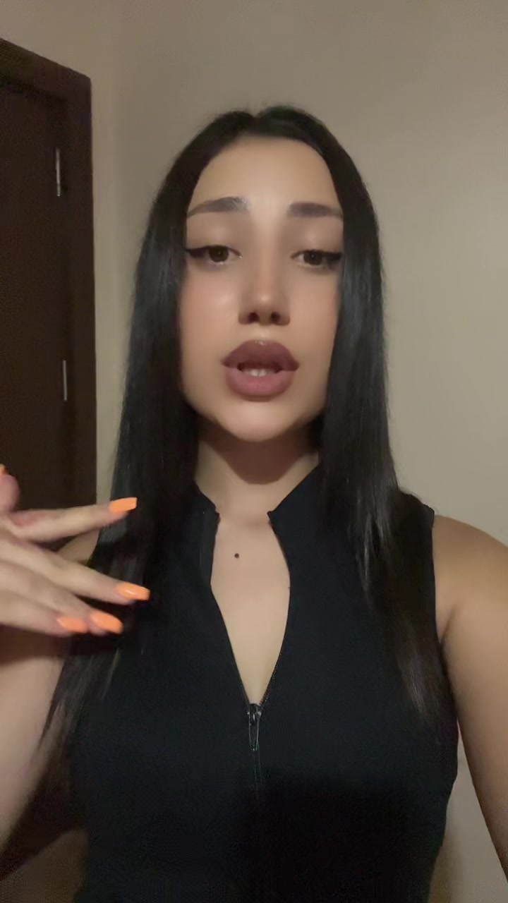 @Vilikamburova