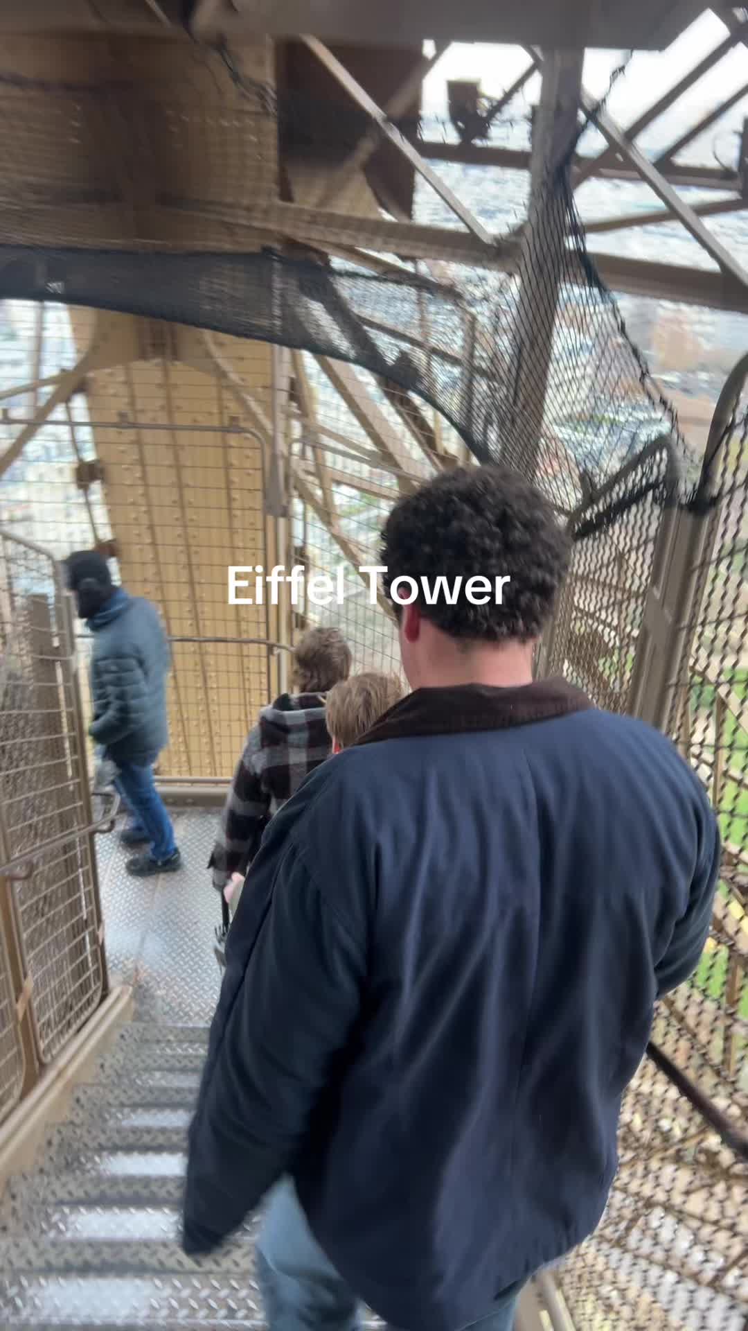 @Eliza☁️