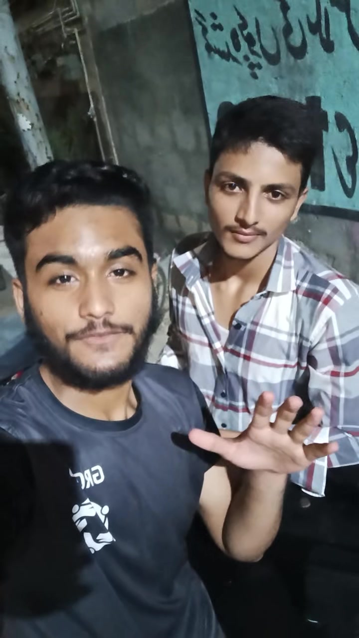 @Faizan arm power💪👾