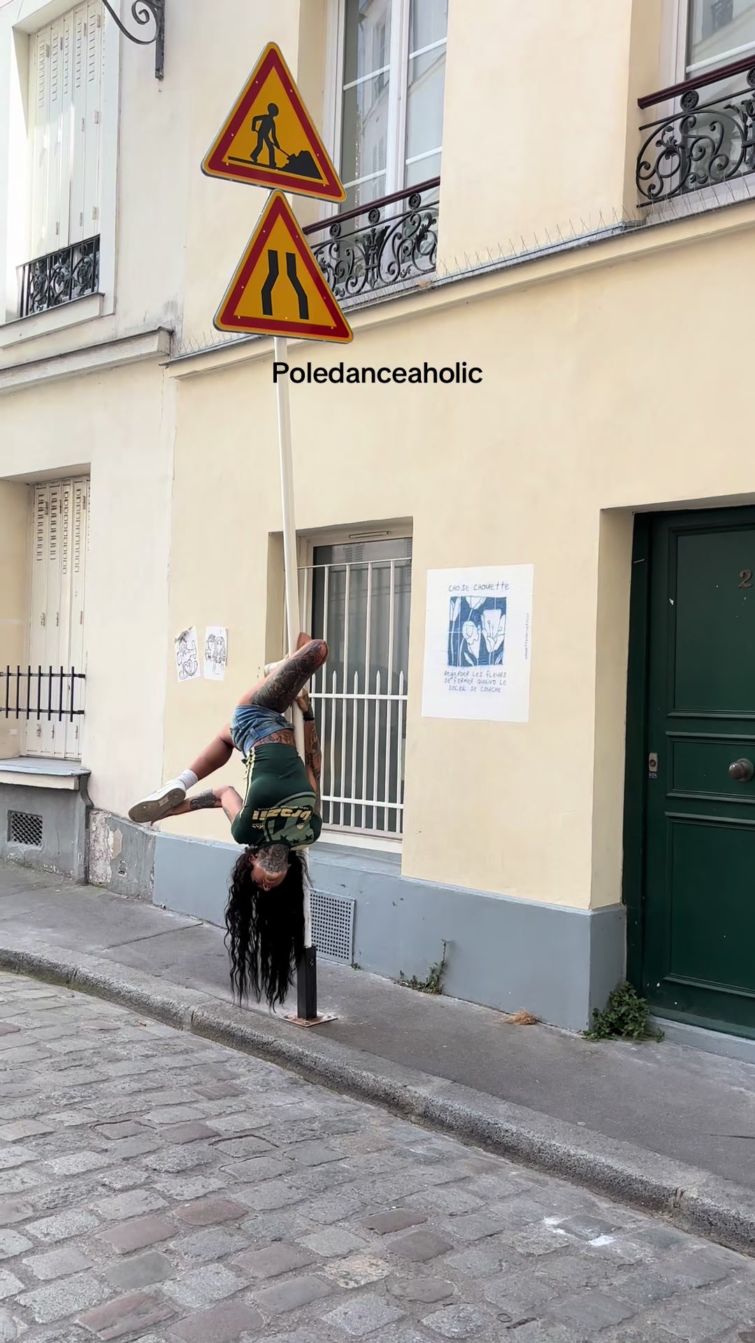 @Lara