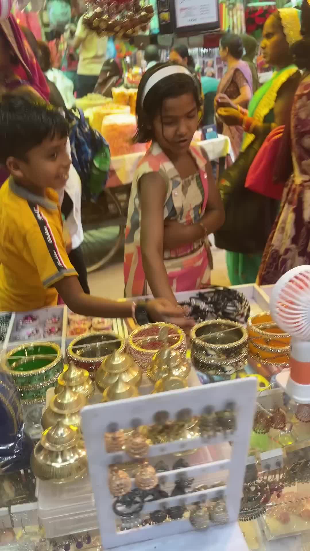 @Suyash Vlogs