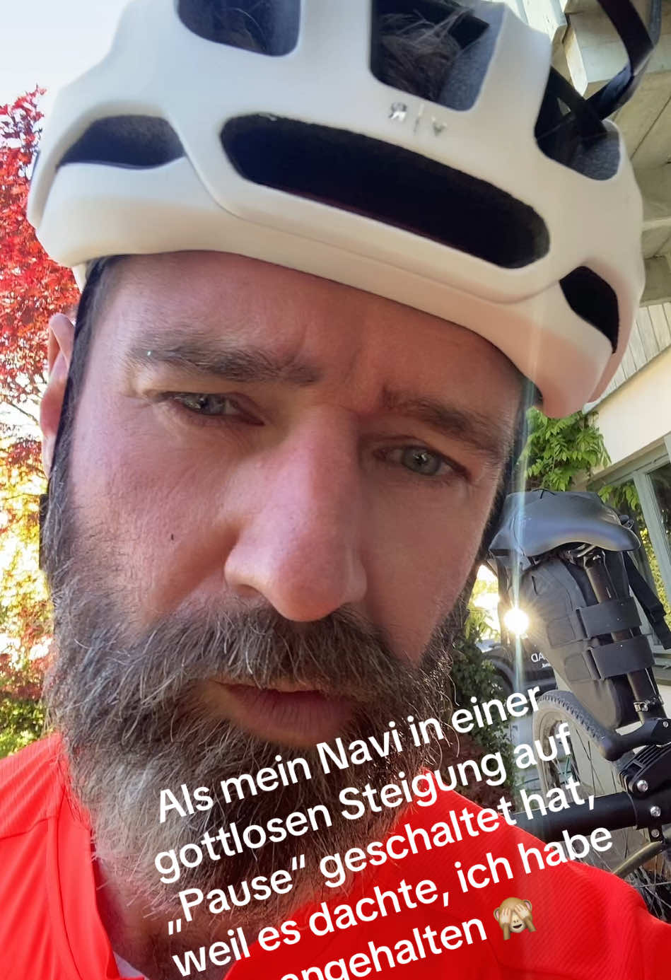 @Alter Mann mit Bike