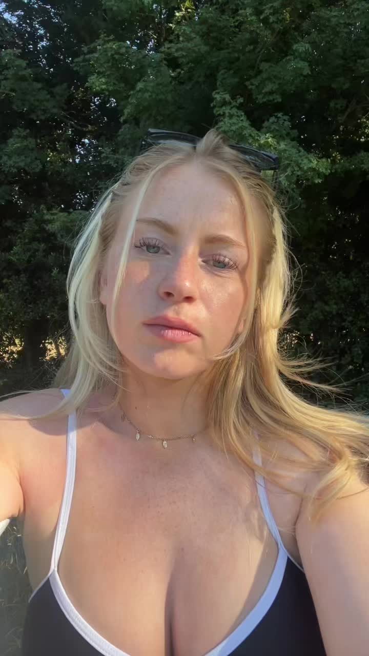 @phoebe
