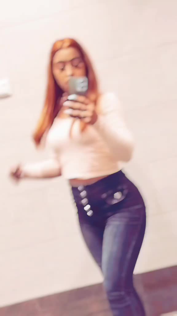 @Mònika