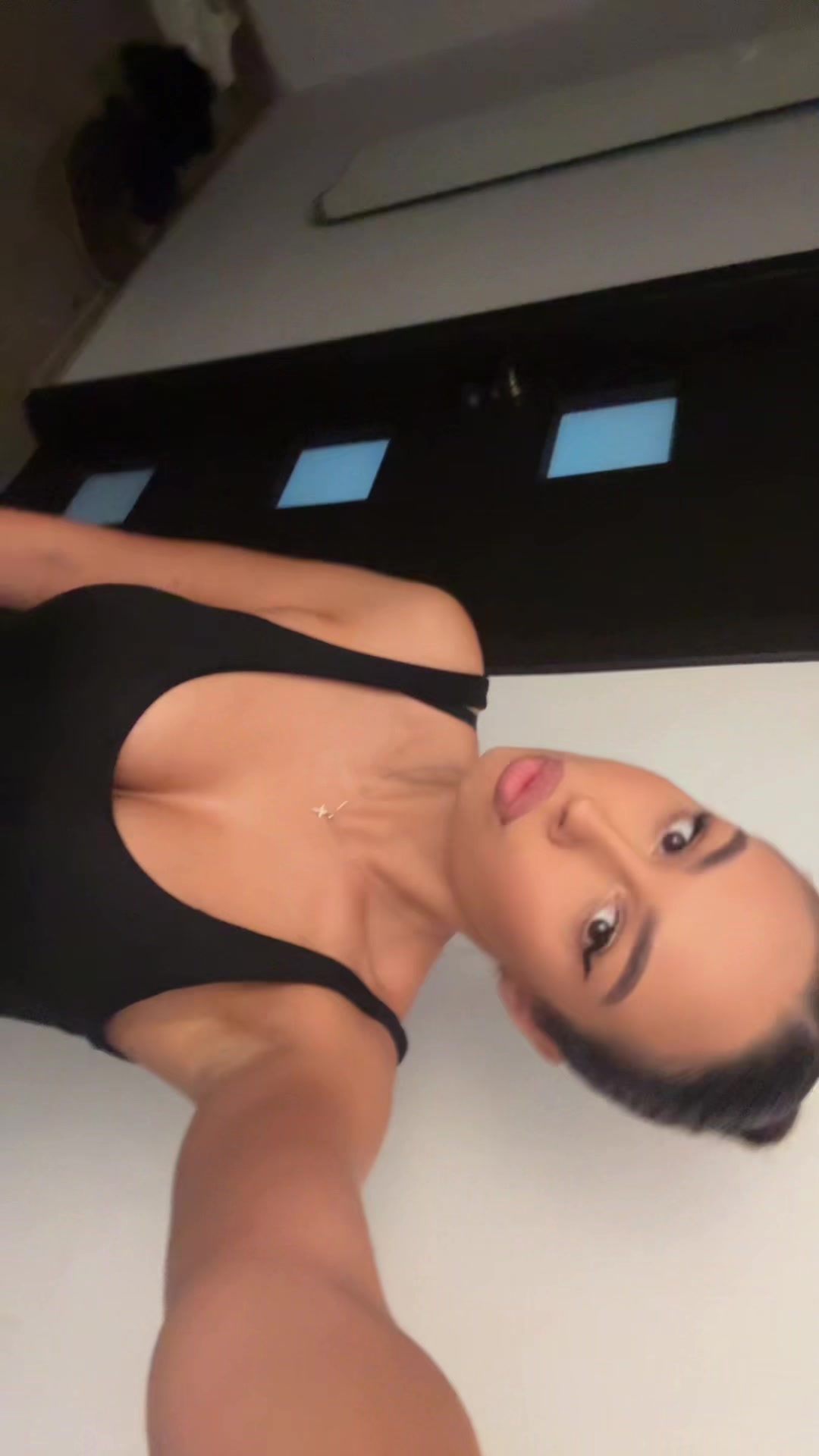 @B 🎀