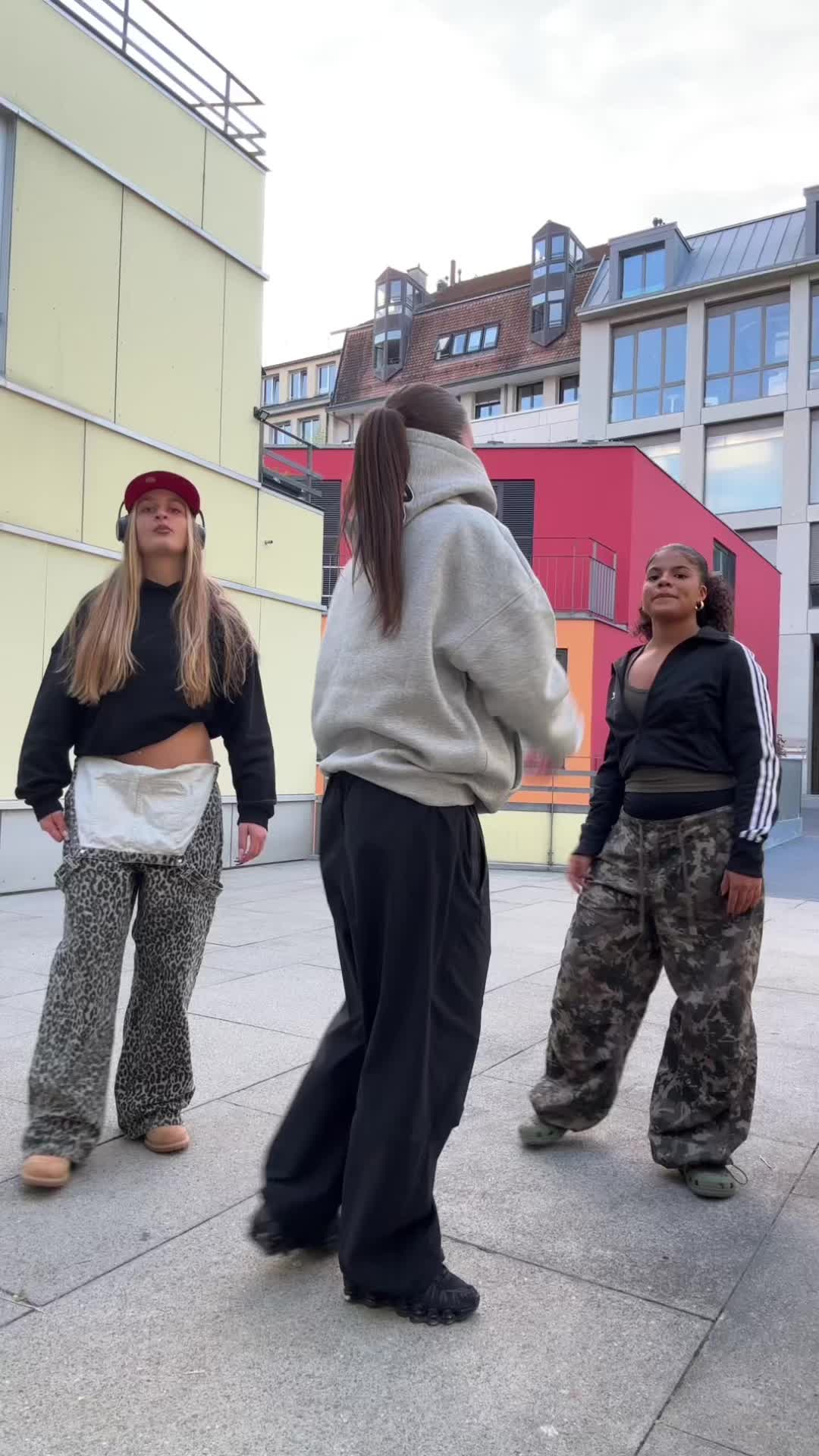 @𝒦.𝒢