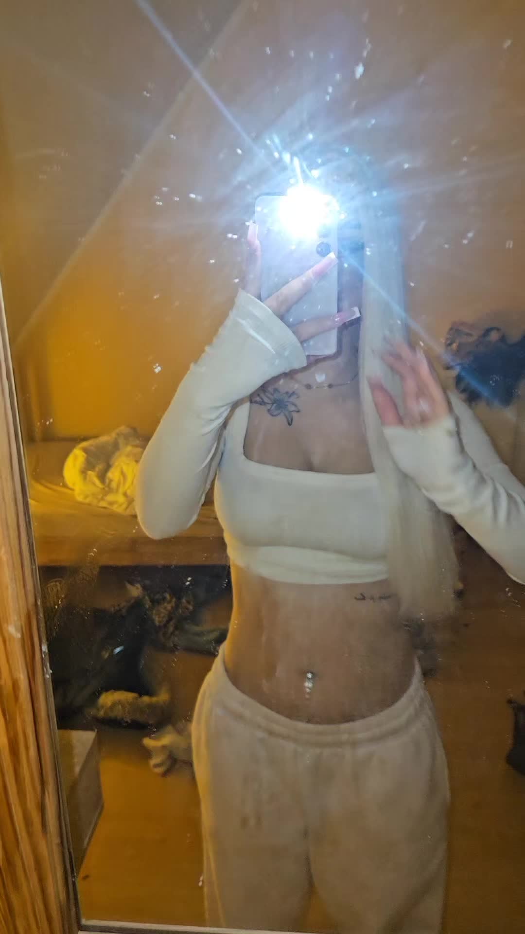 @𝒜🍓