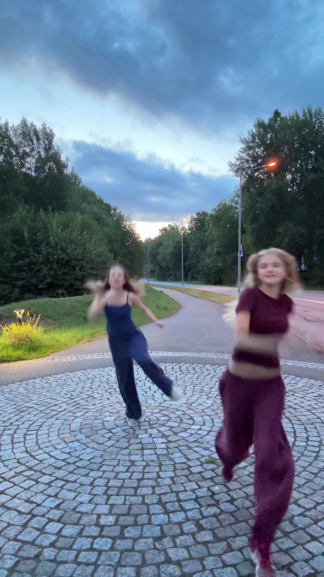 @Tv&aring;FrejorDansar