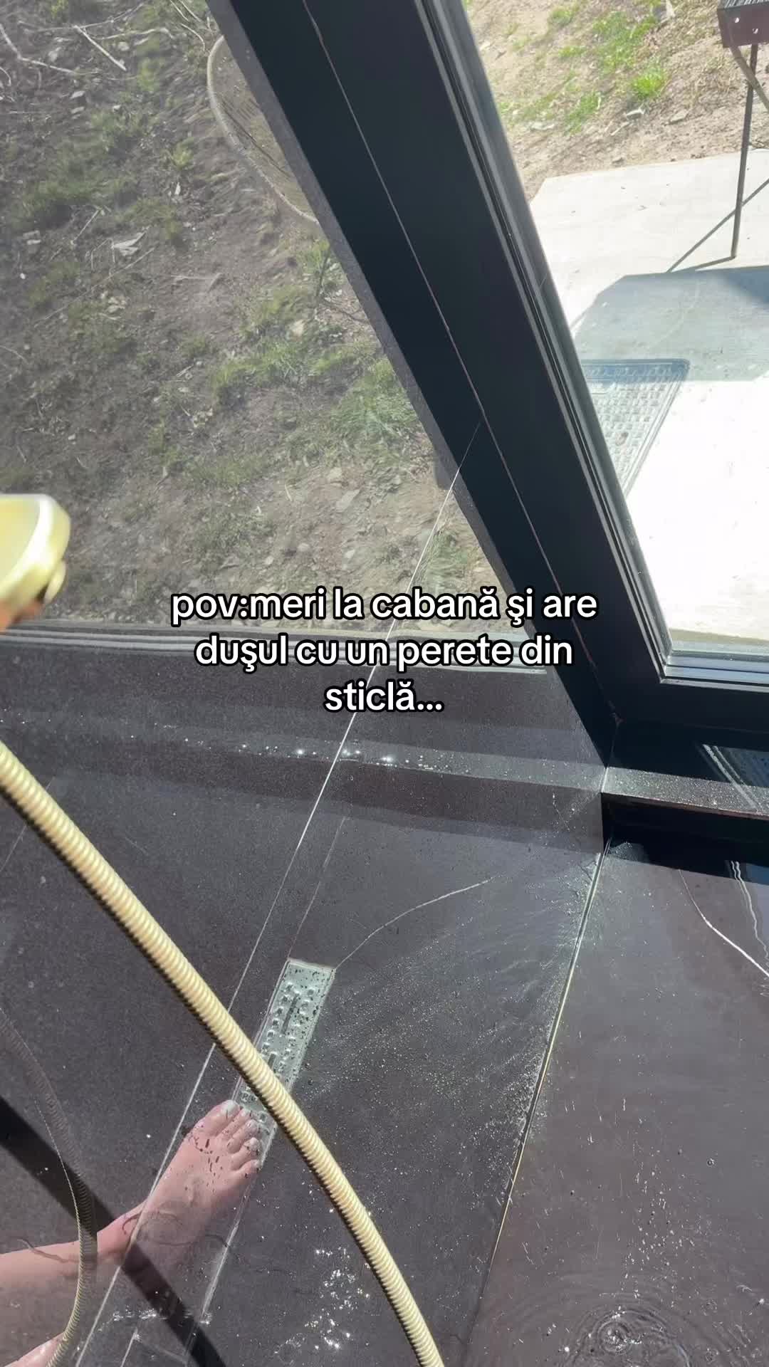 @D|K