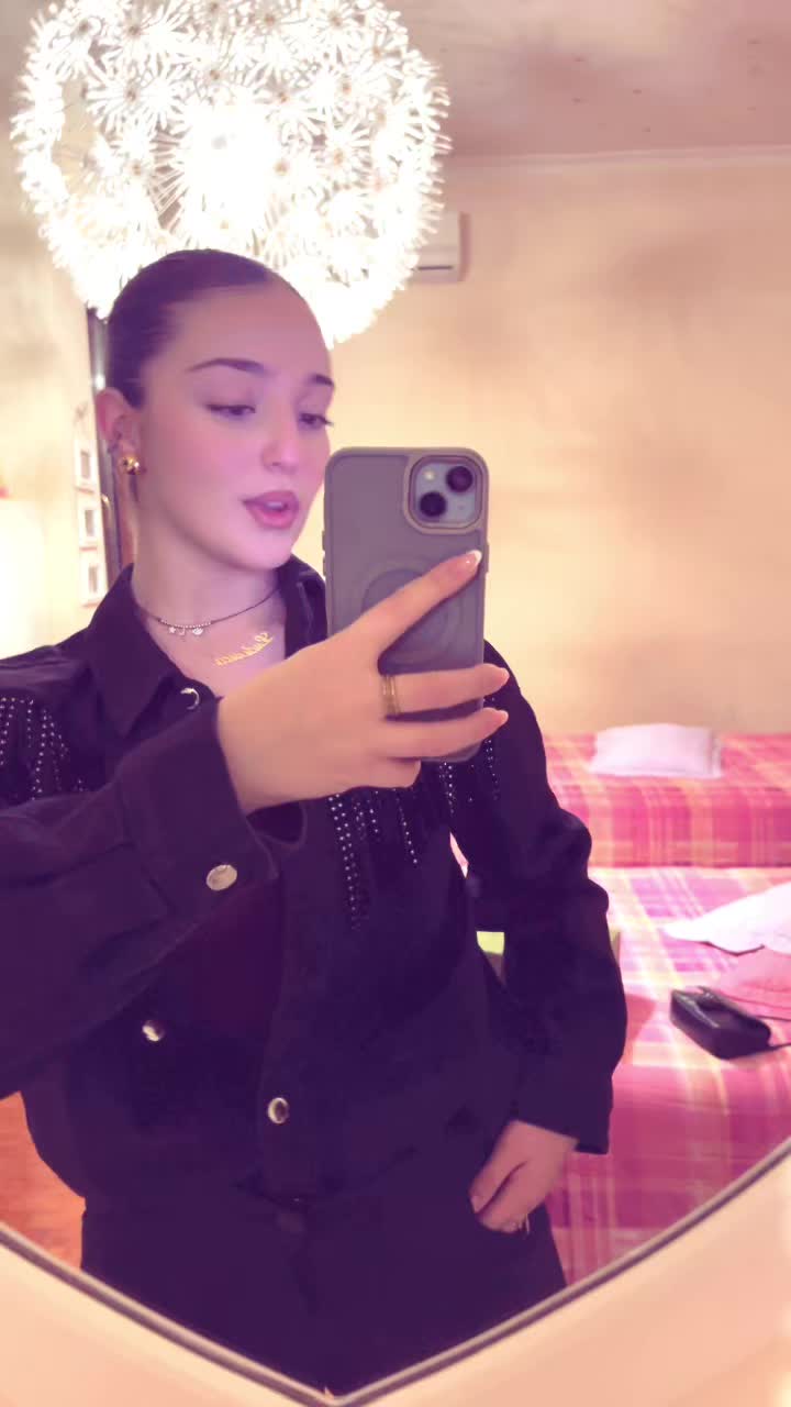@_ludovica_iossa_