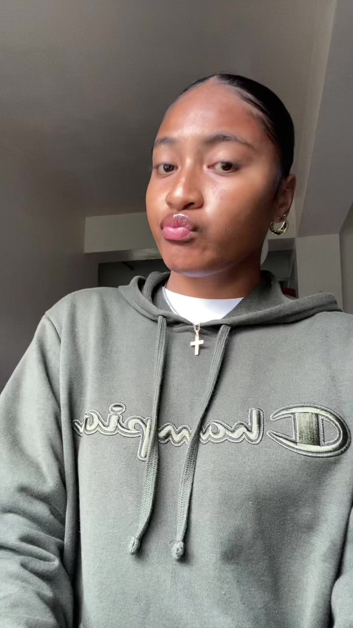 @𝓣𝓸𝓰𝓲𝓮𝓮𝓮