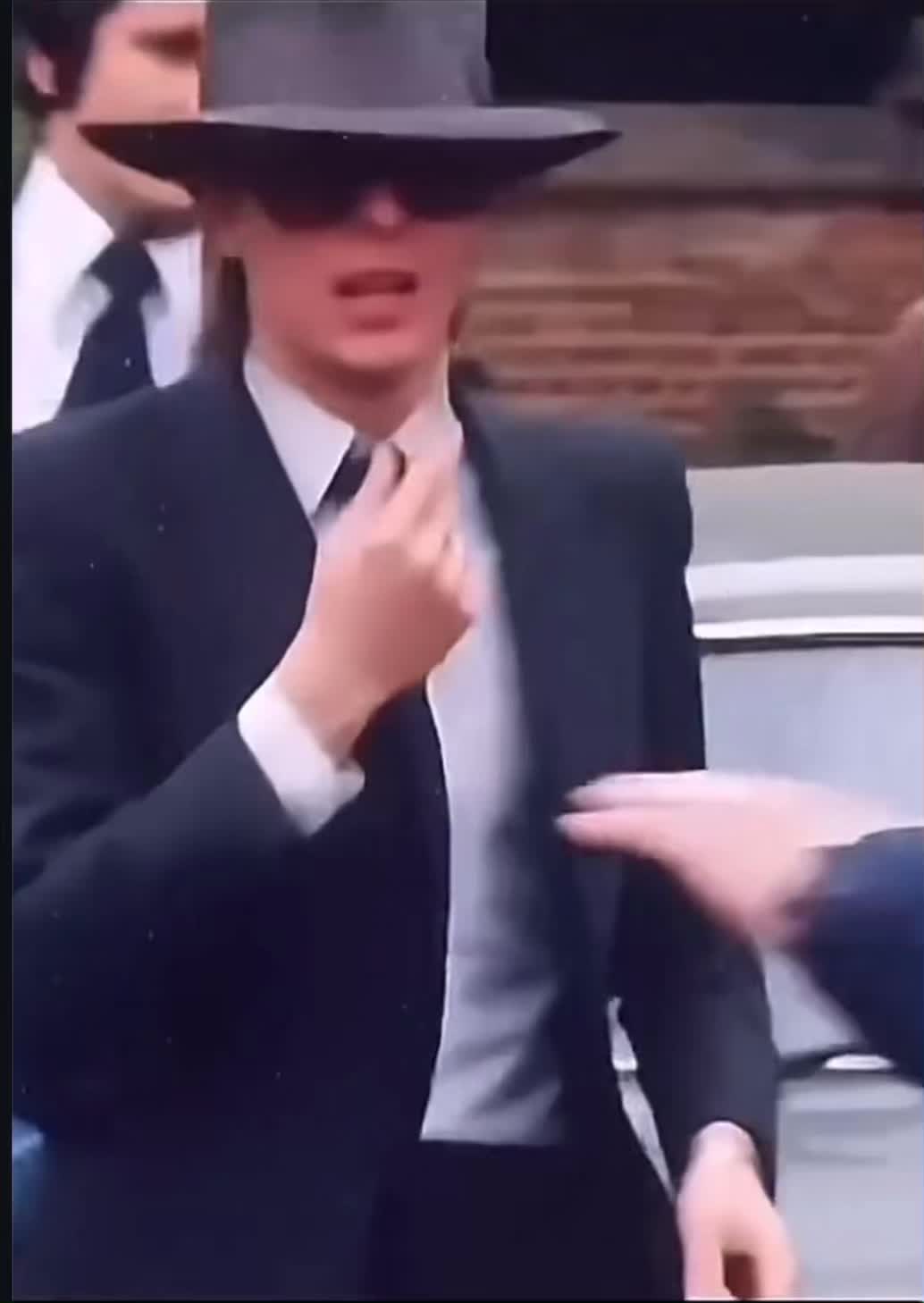 @DavidBowieGlamour Fan Account