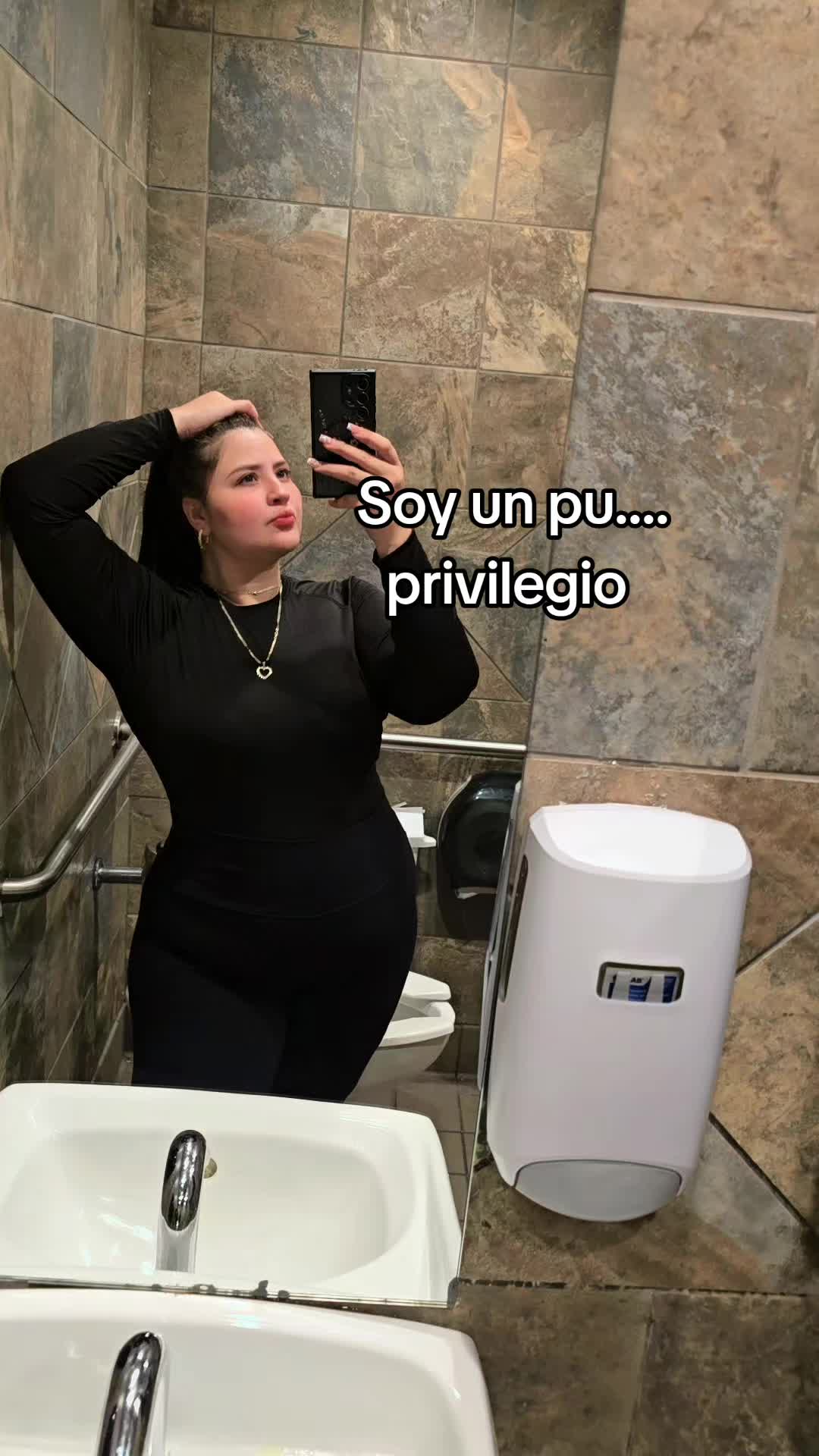 @🌙✨️🦦Yaneth 🐛🦋