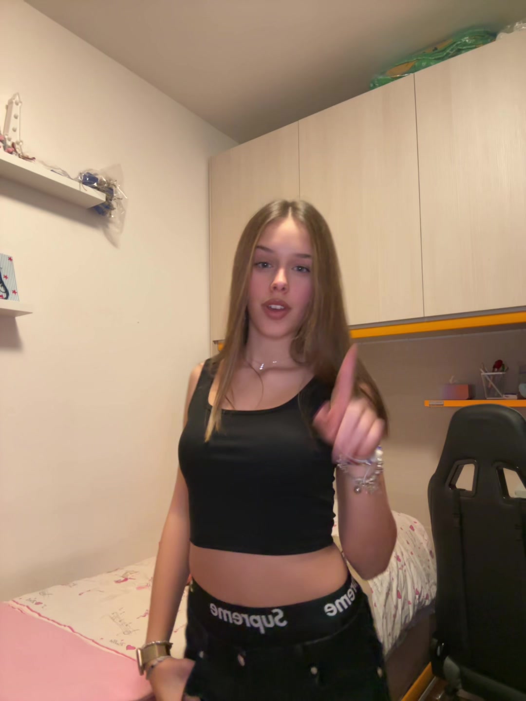 @auri