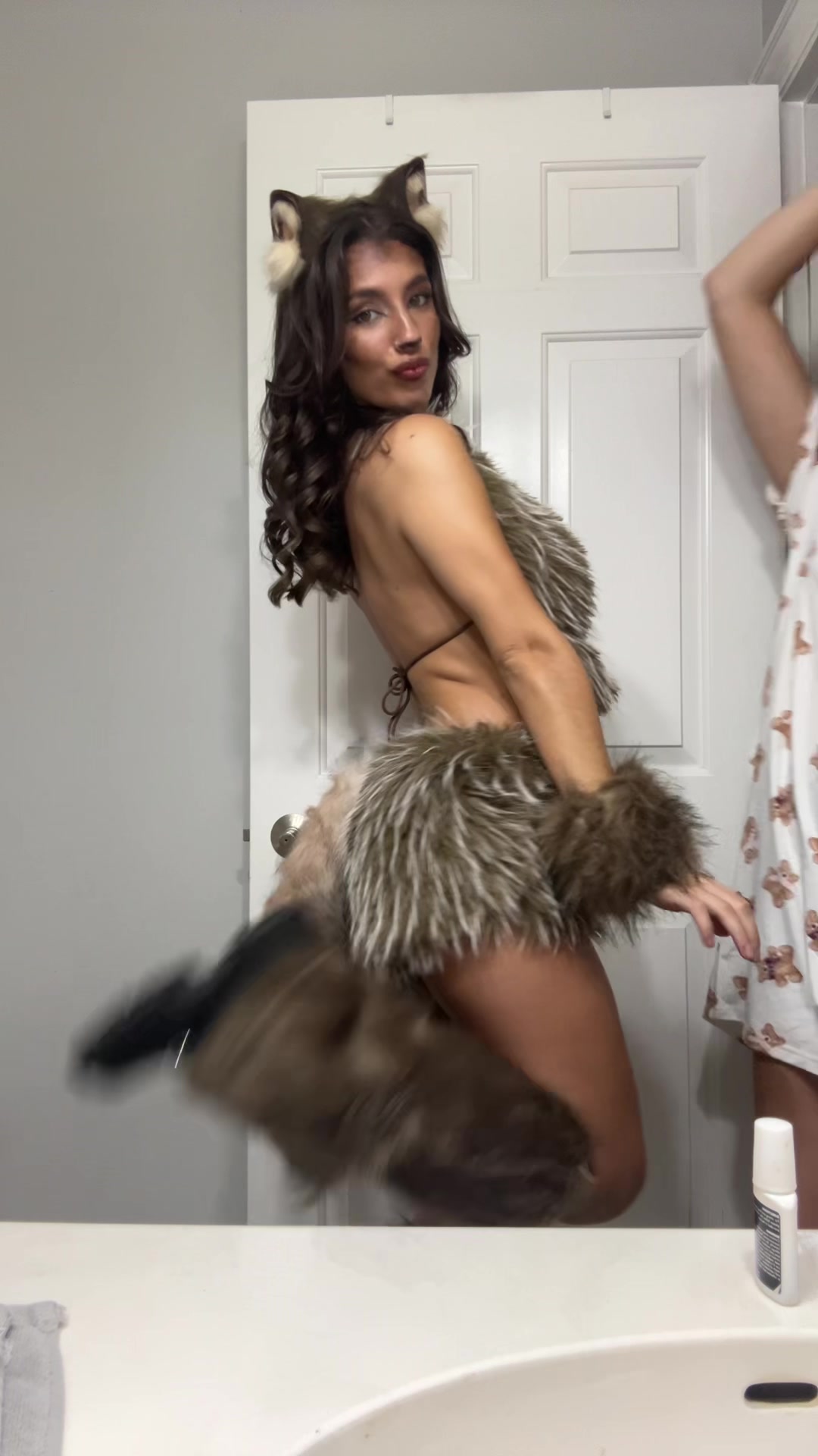 @MK