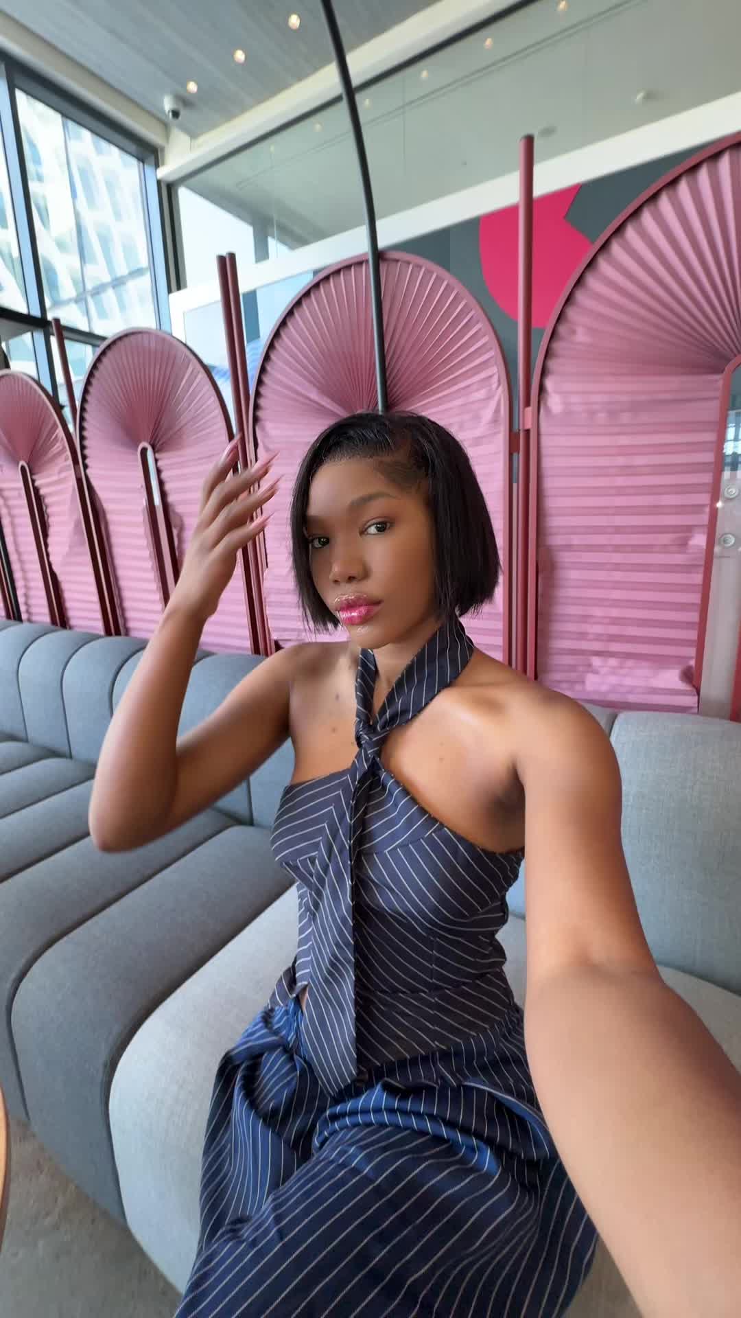 @Jeanne🇬🇳