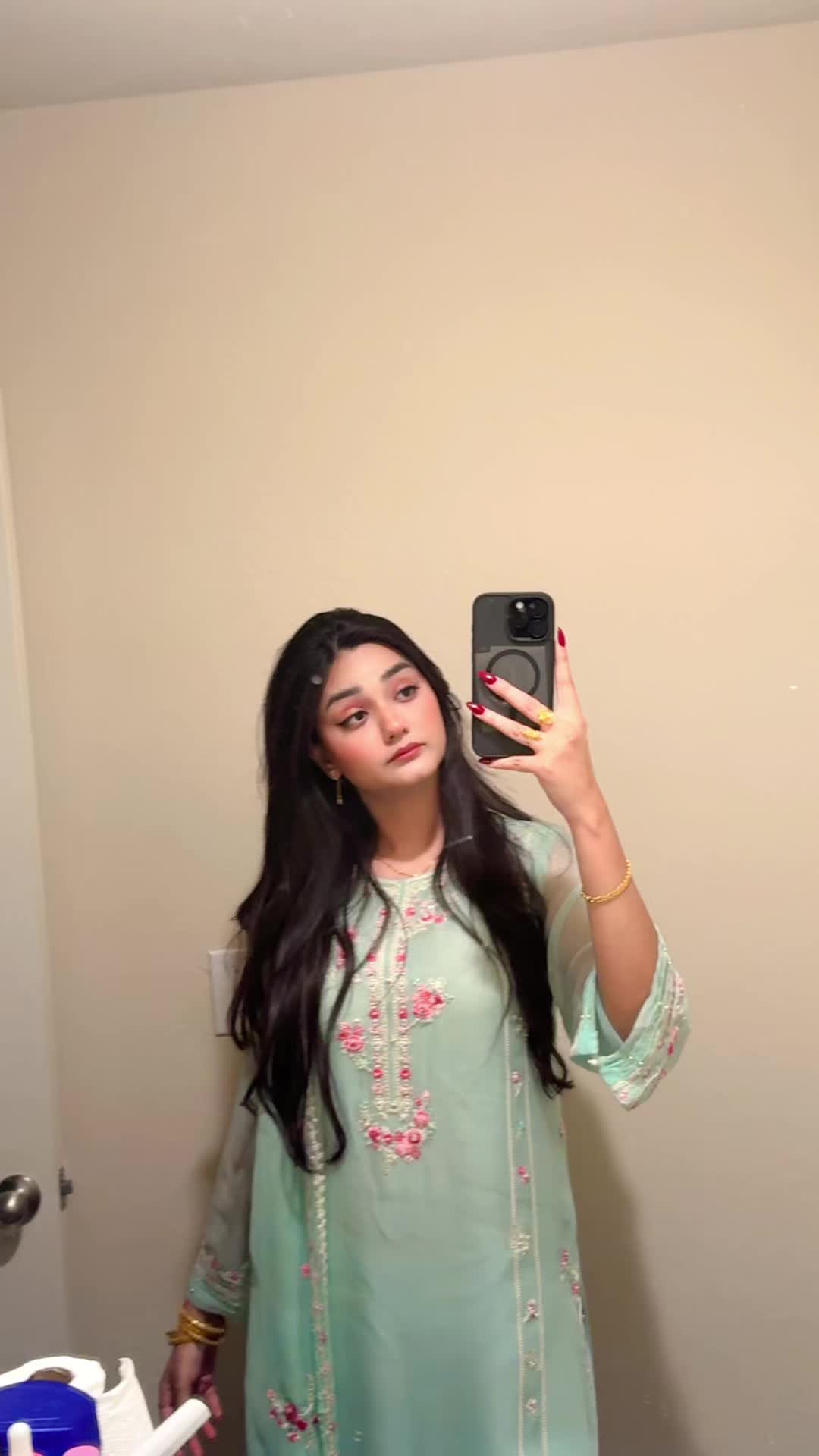 @Mahnoor Haider🇺🇸🇵🇰