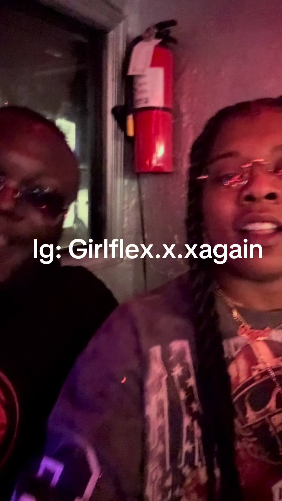 @Girl Flexxx The Dom
