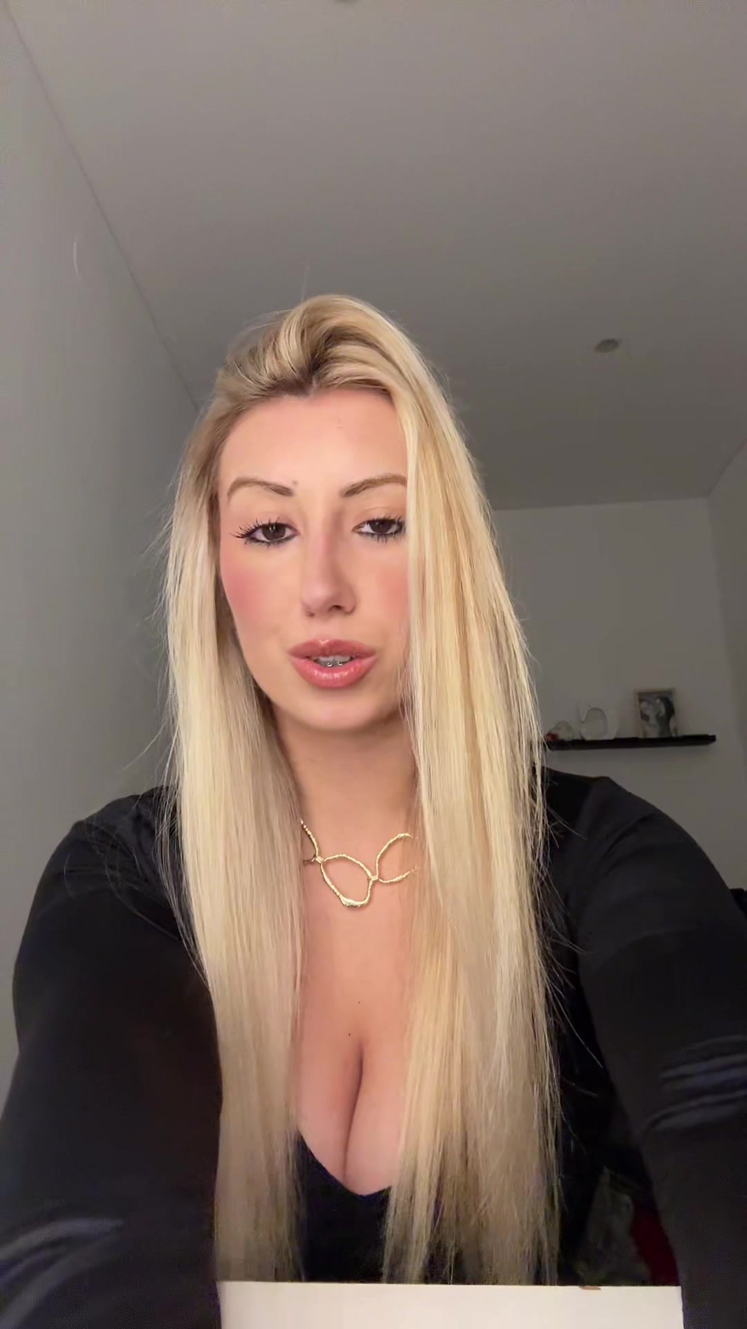 @Cl&agrave;udia