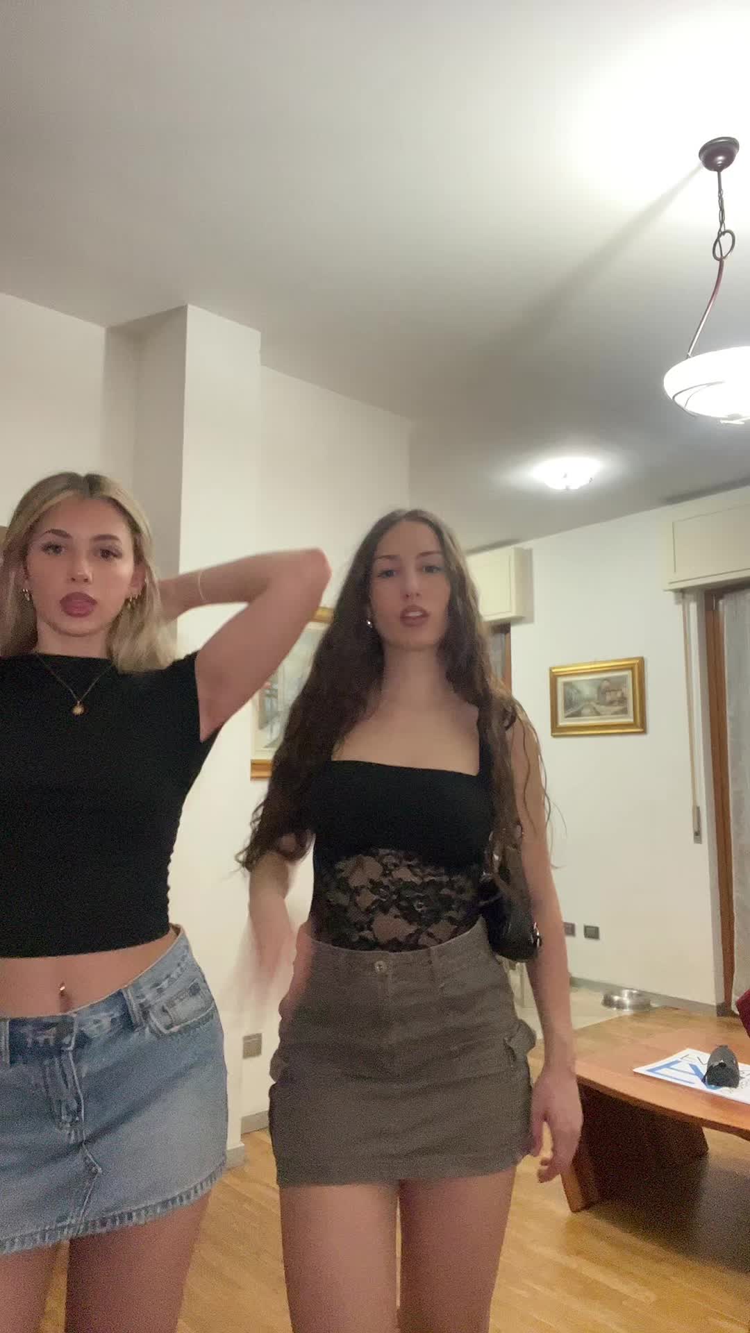 @vi