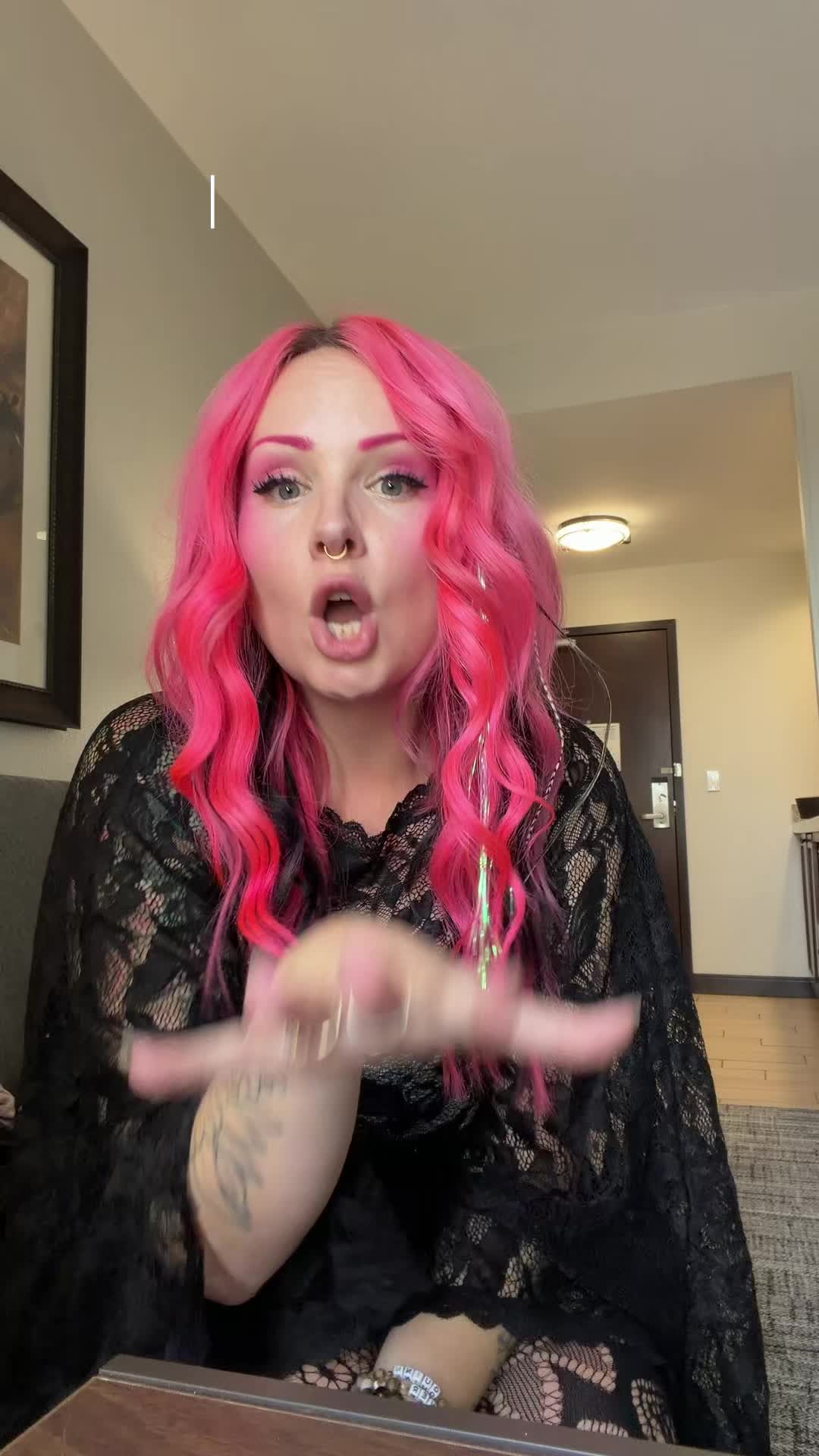 @hannahlaska
