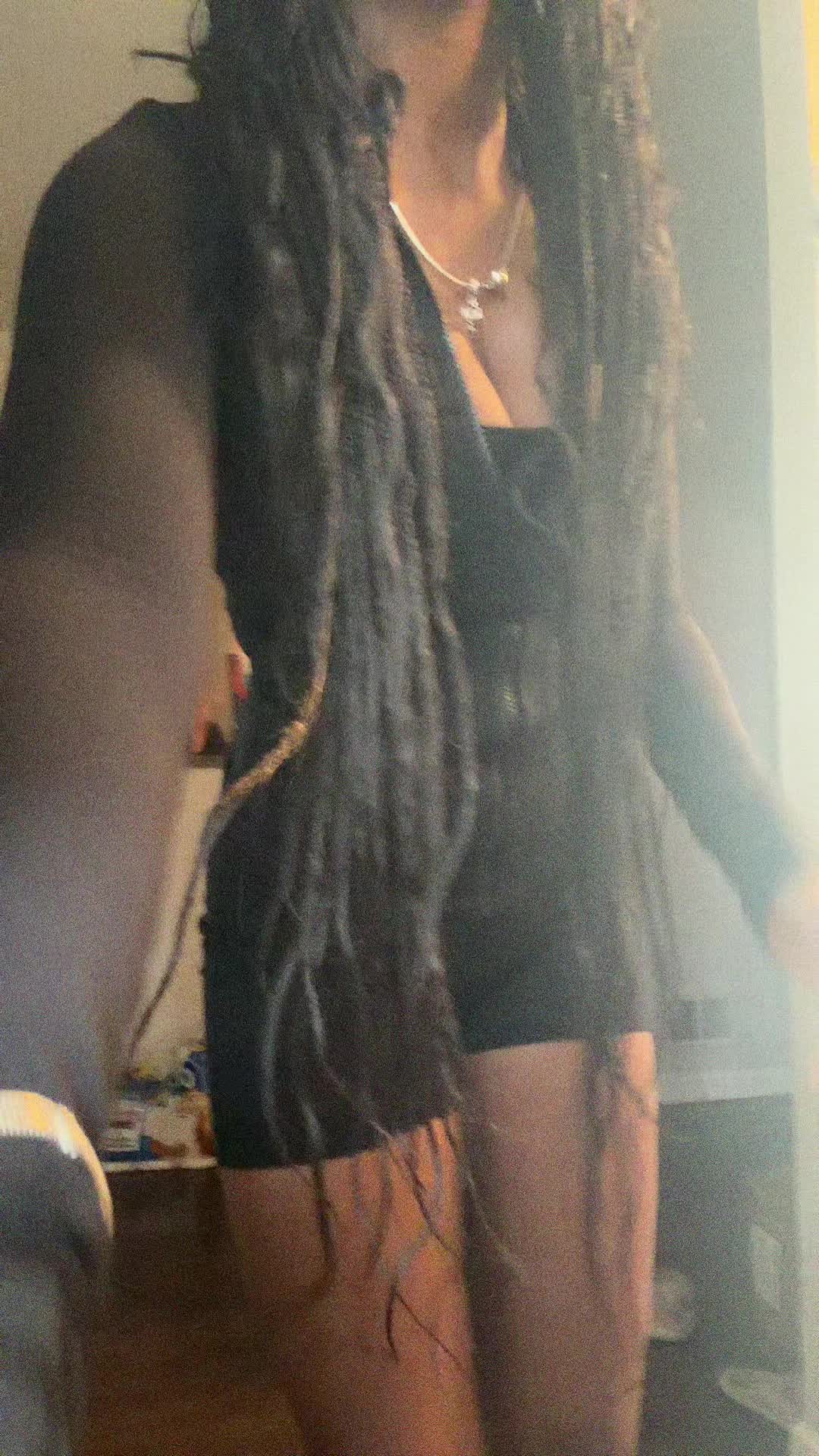 @mommybae