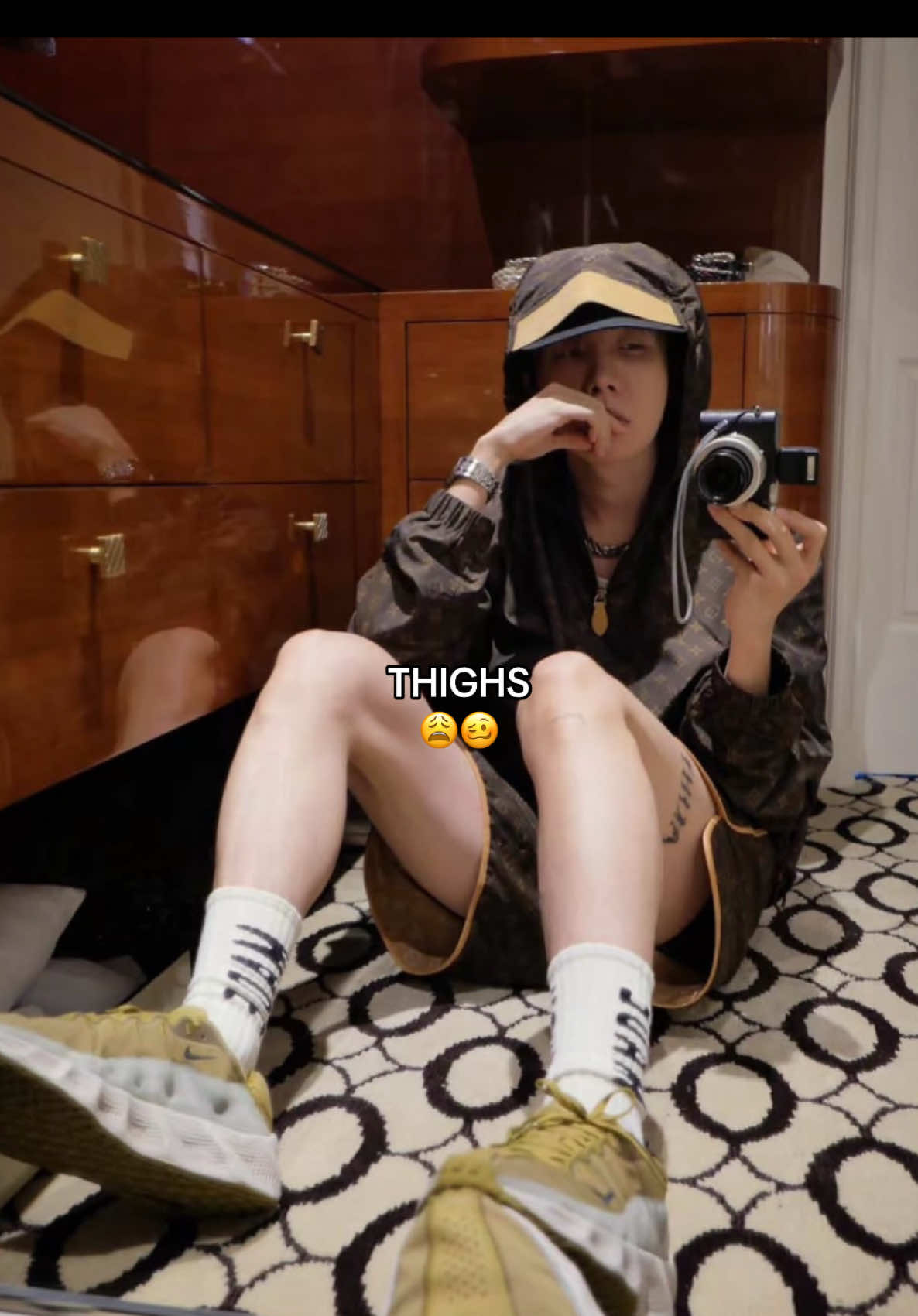@Hobiah (fan account)