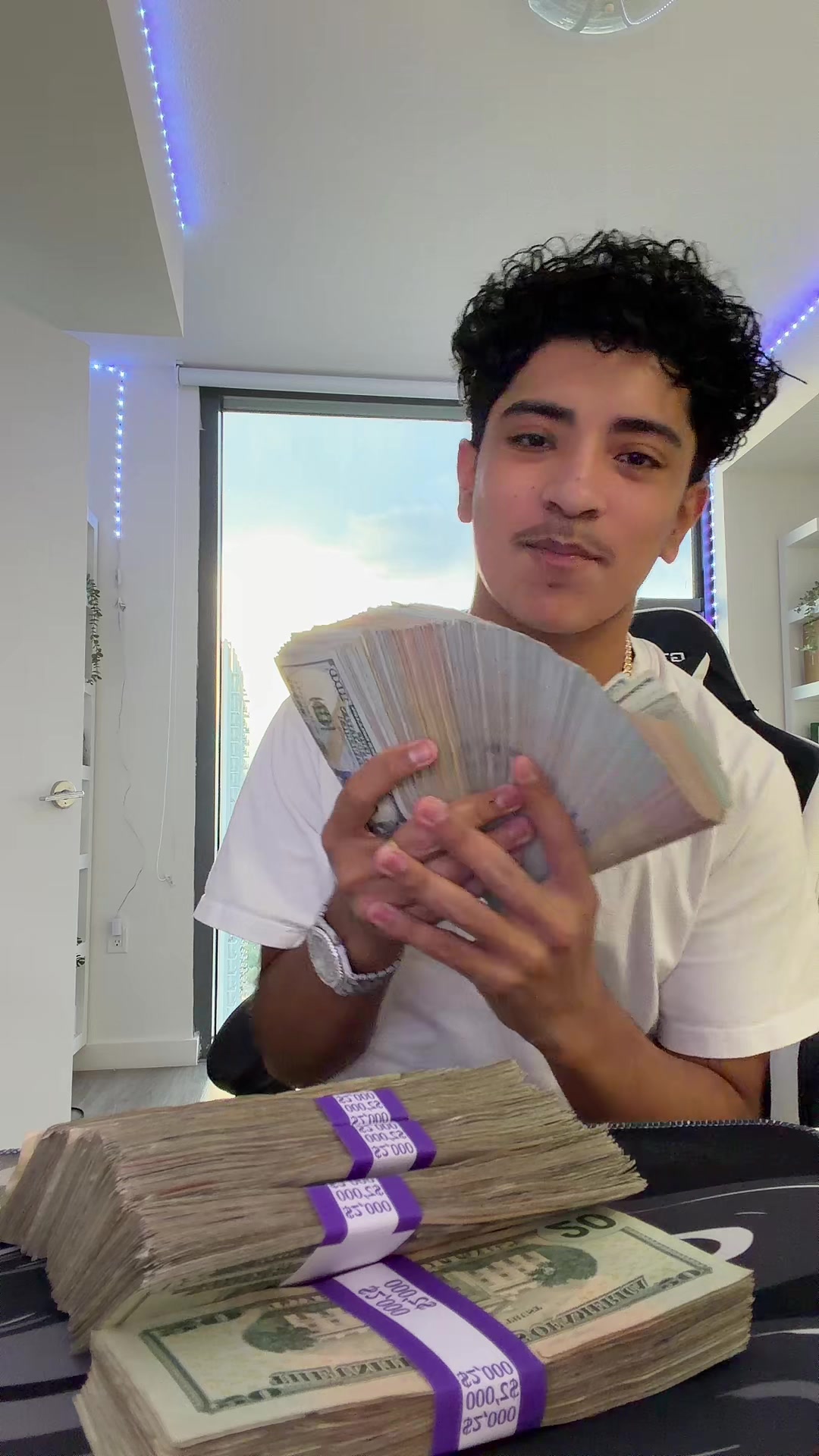 @LONESALTS
