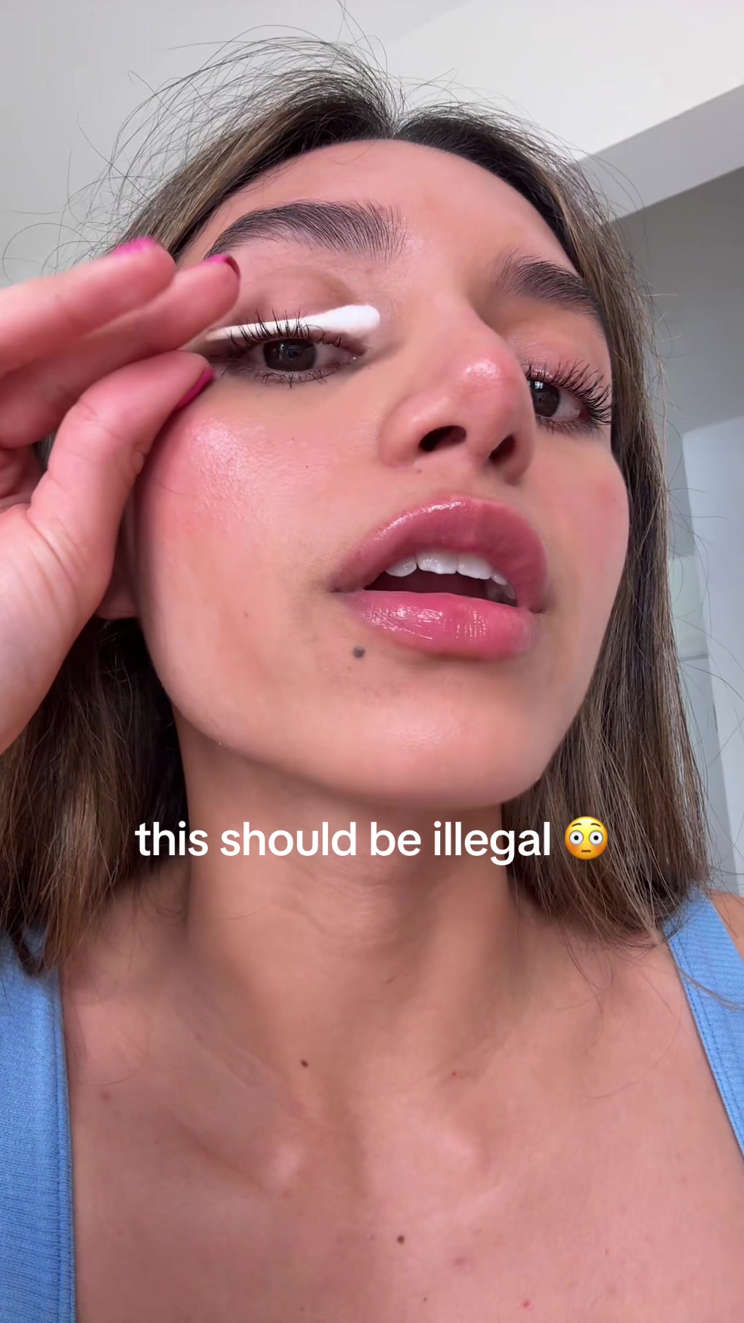 @Bella