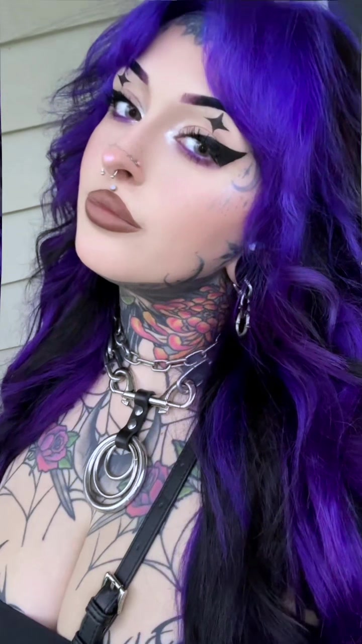 @Alice 🖤🖤🖤🖤