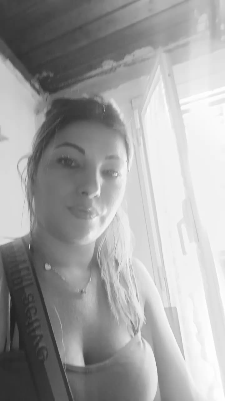 @mitica sorridente