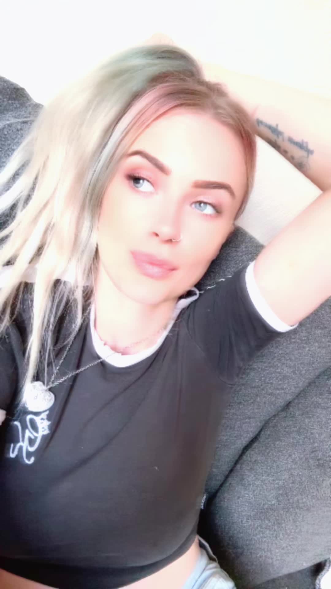 @🦋💜🩷LittleMissBroccoli🩷💜🦋