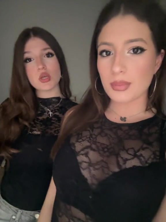 @Valia