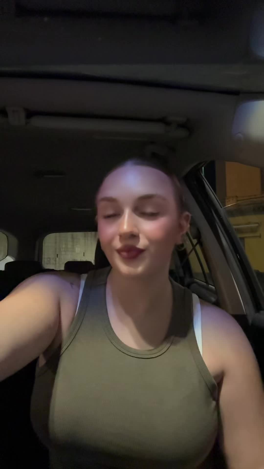 @🐙