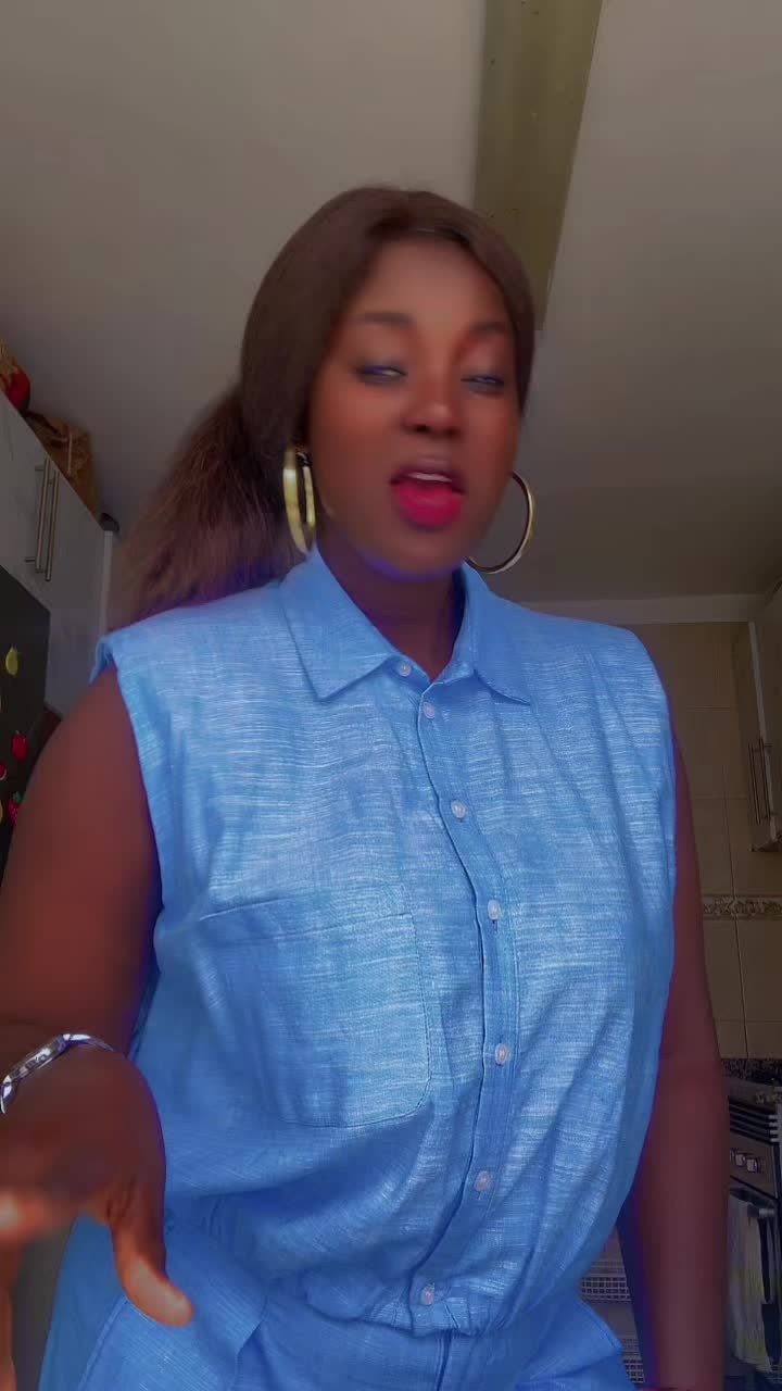 @Uncandia Badjuda Rica👸🏾🦋