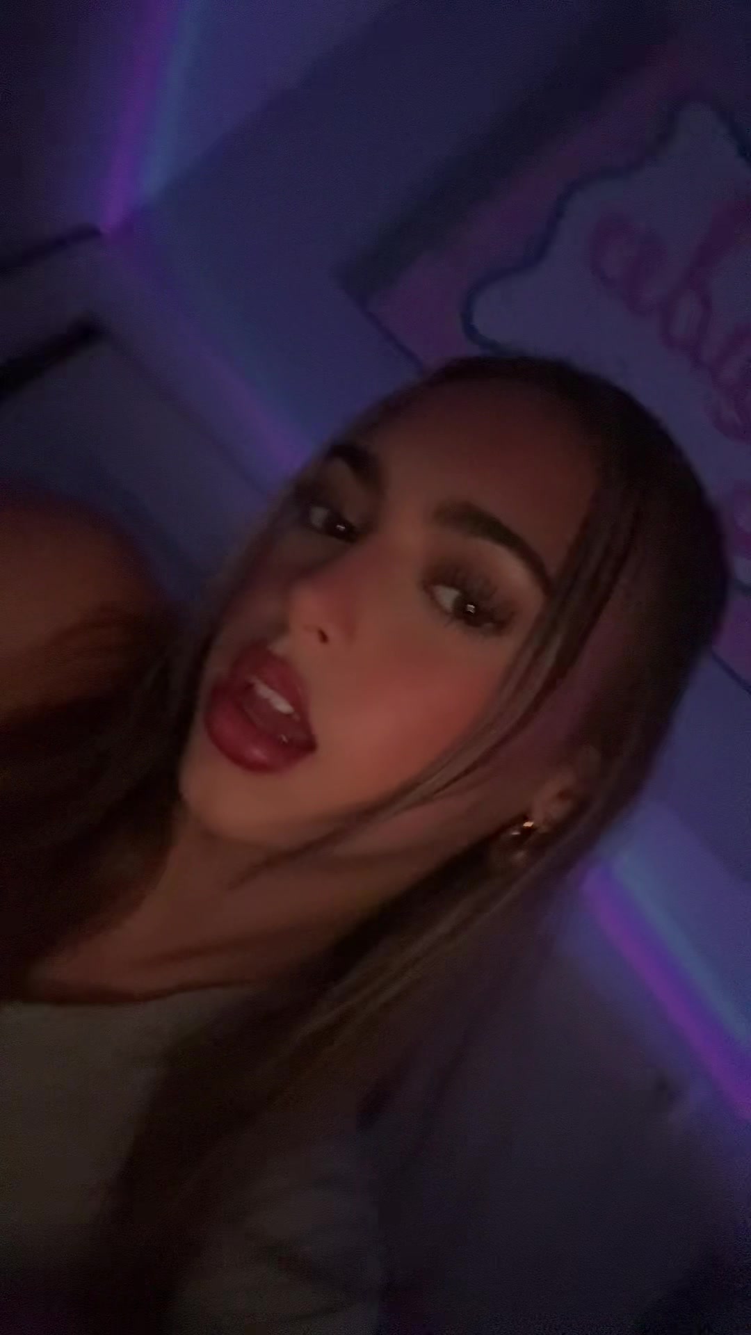 @uhh