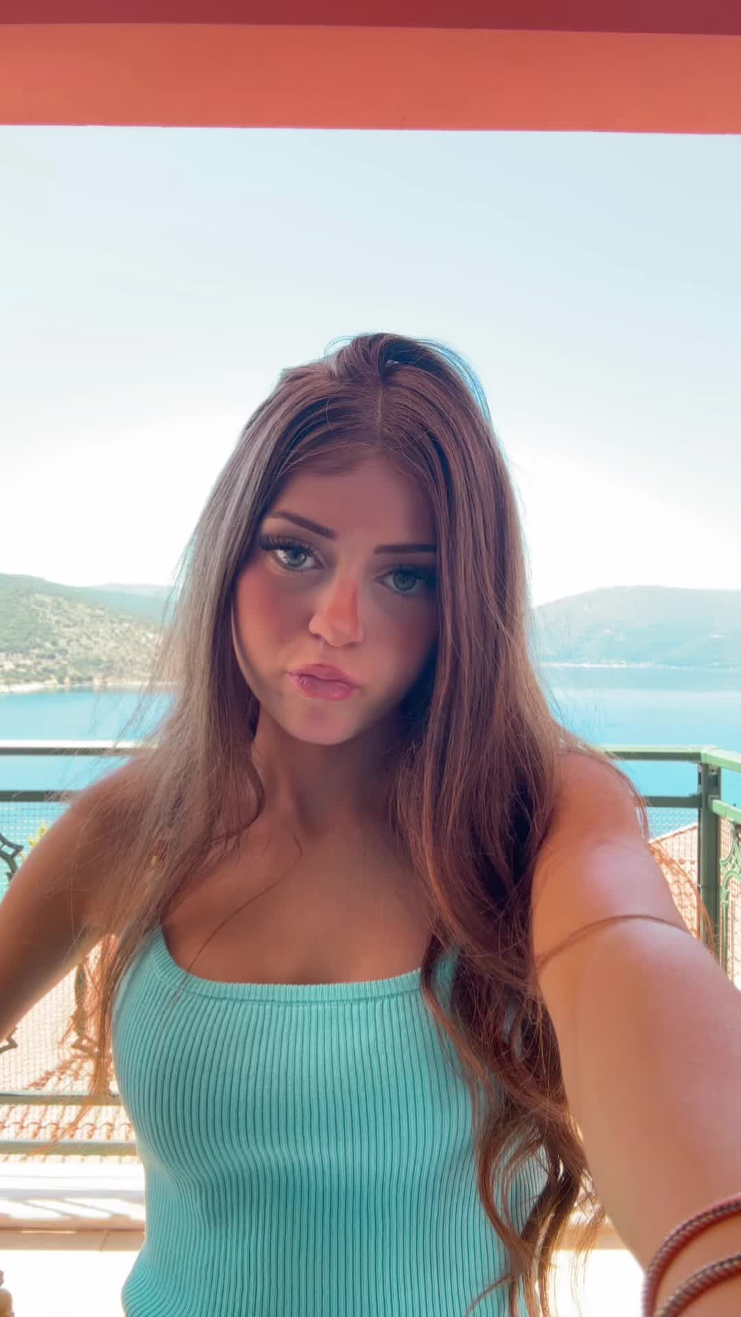 @𝚊𝚟𝚊𝚏𝚒𝚎𝚕𝚍𝚜𝚍𝚊𝚟𝚒𝚜🪽