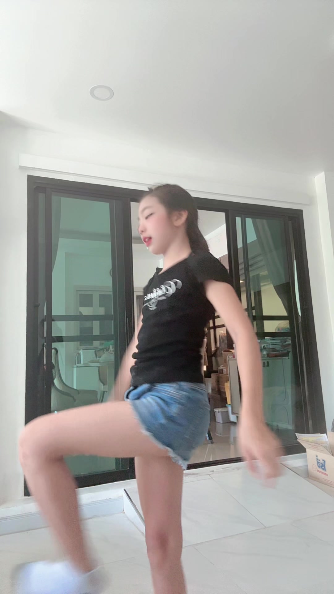 @Nina (10k)
