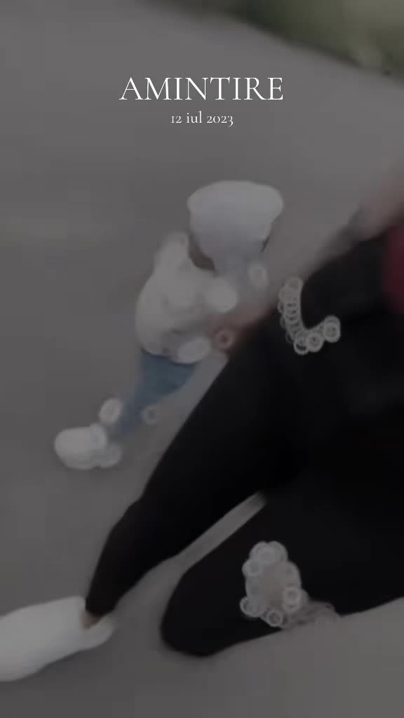 @Larisa AL