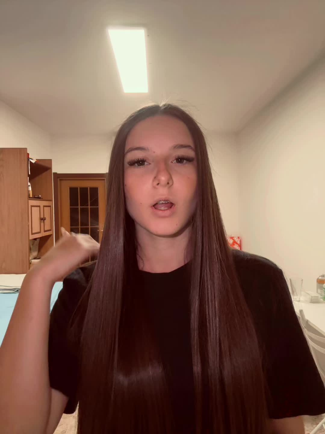 @_v.victoriaa_