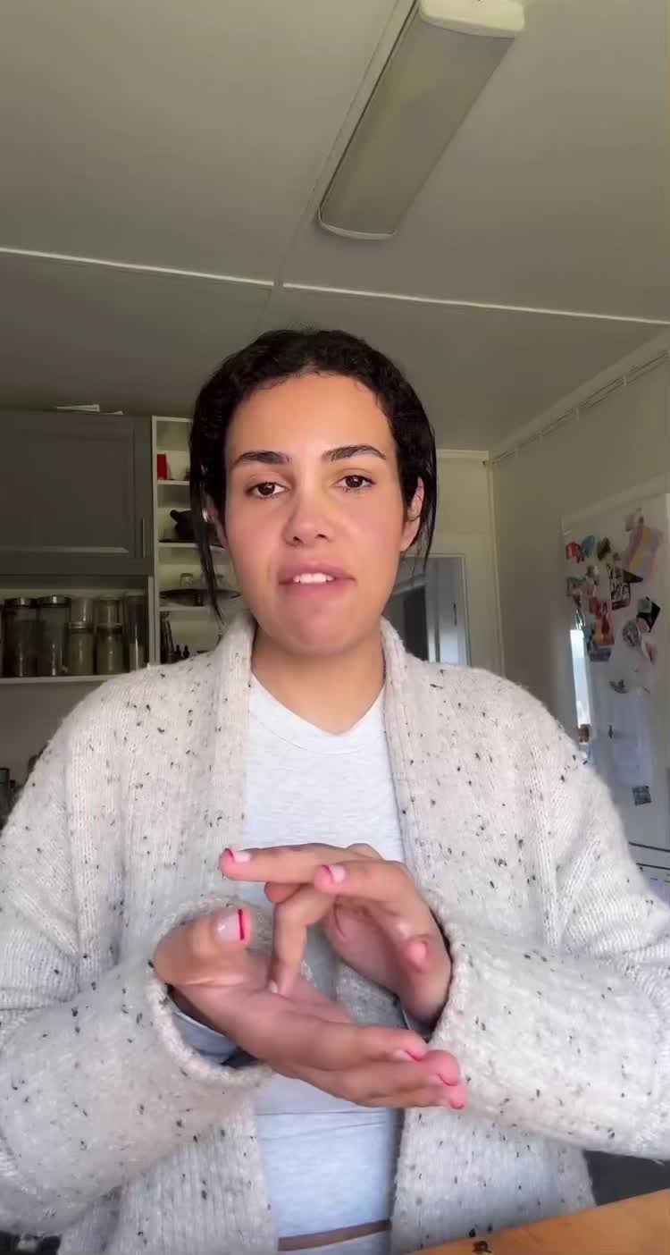 @يوميات كارولين